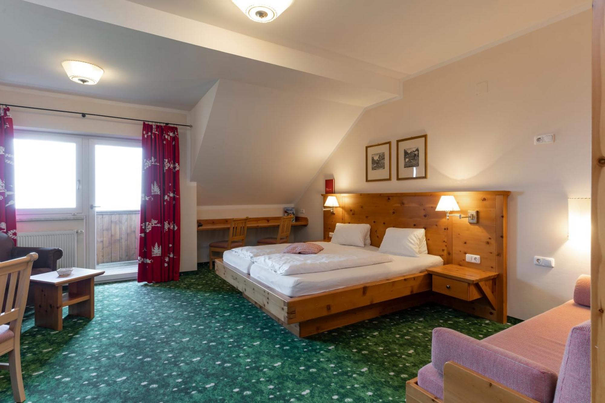 Heidi-Hotel Falkertsee - Kinderhotel Patergassen Екстериор снимка